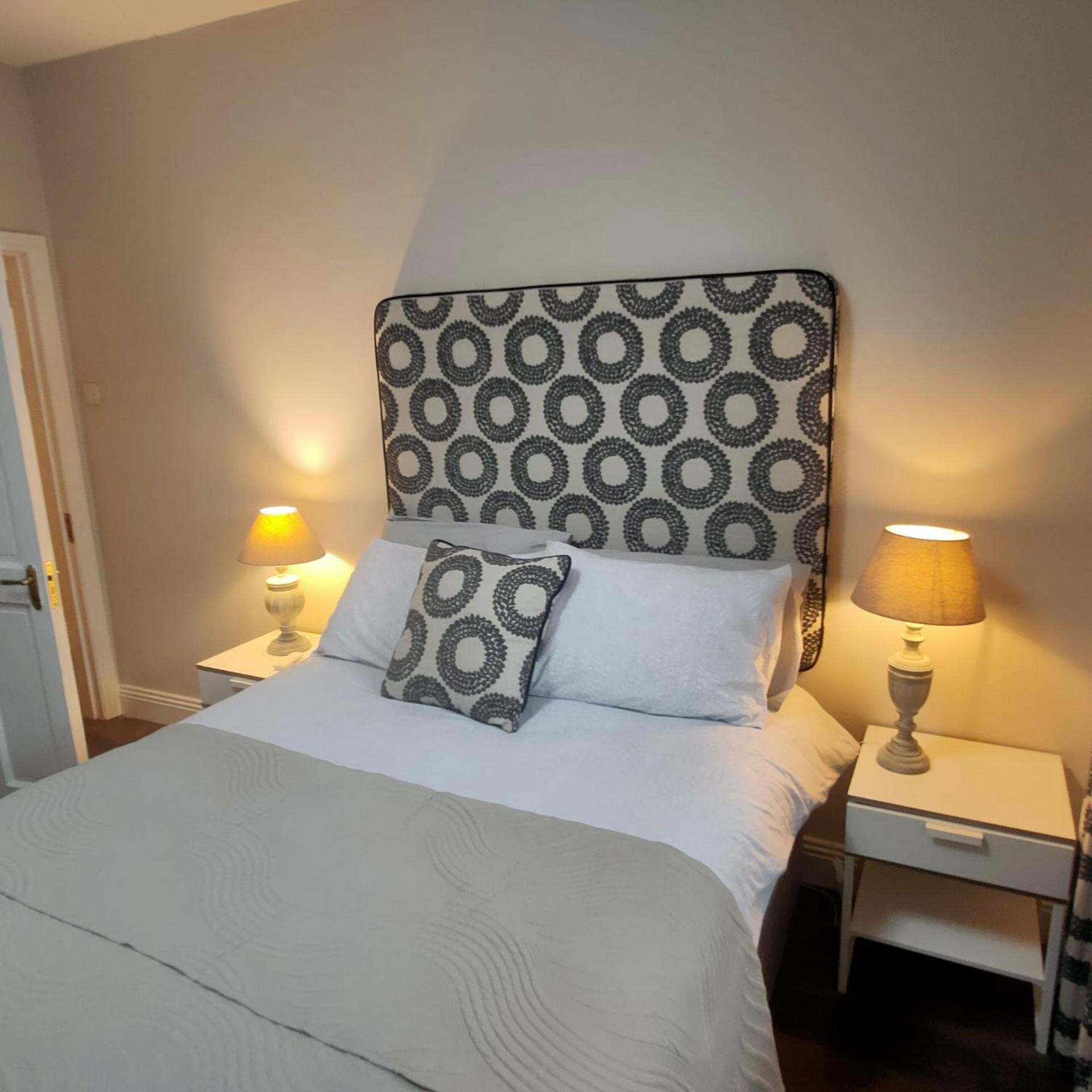 Apartamento Russell Mews Ennis Exterior foto